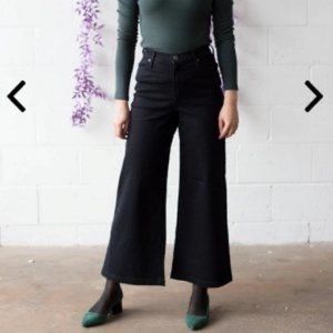 Ultra high waist black wide leg jeans